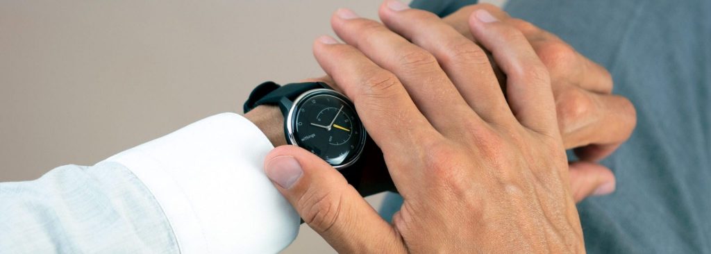 Move ECG smartwatch